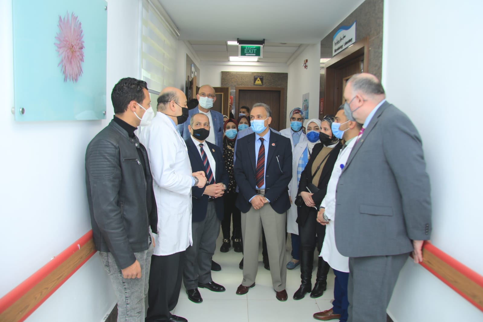 وفد من الكلية الملكية للأطباء والجراحين بجلاسكو يزور المنشآت الصحية ببورسعيد