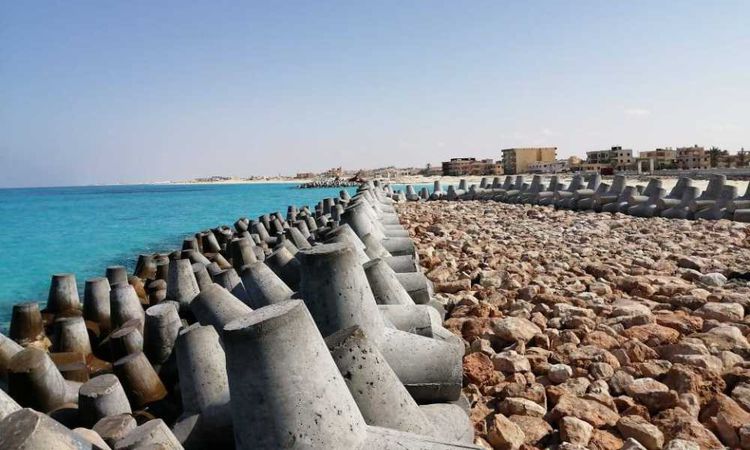 أعمال حماية الشواطئ 