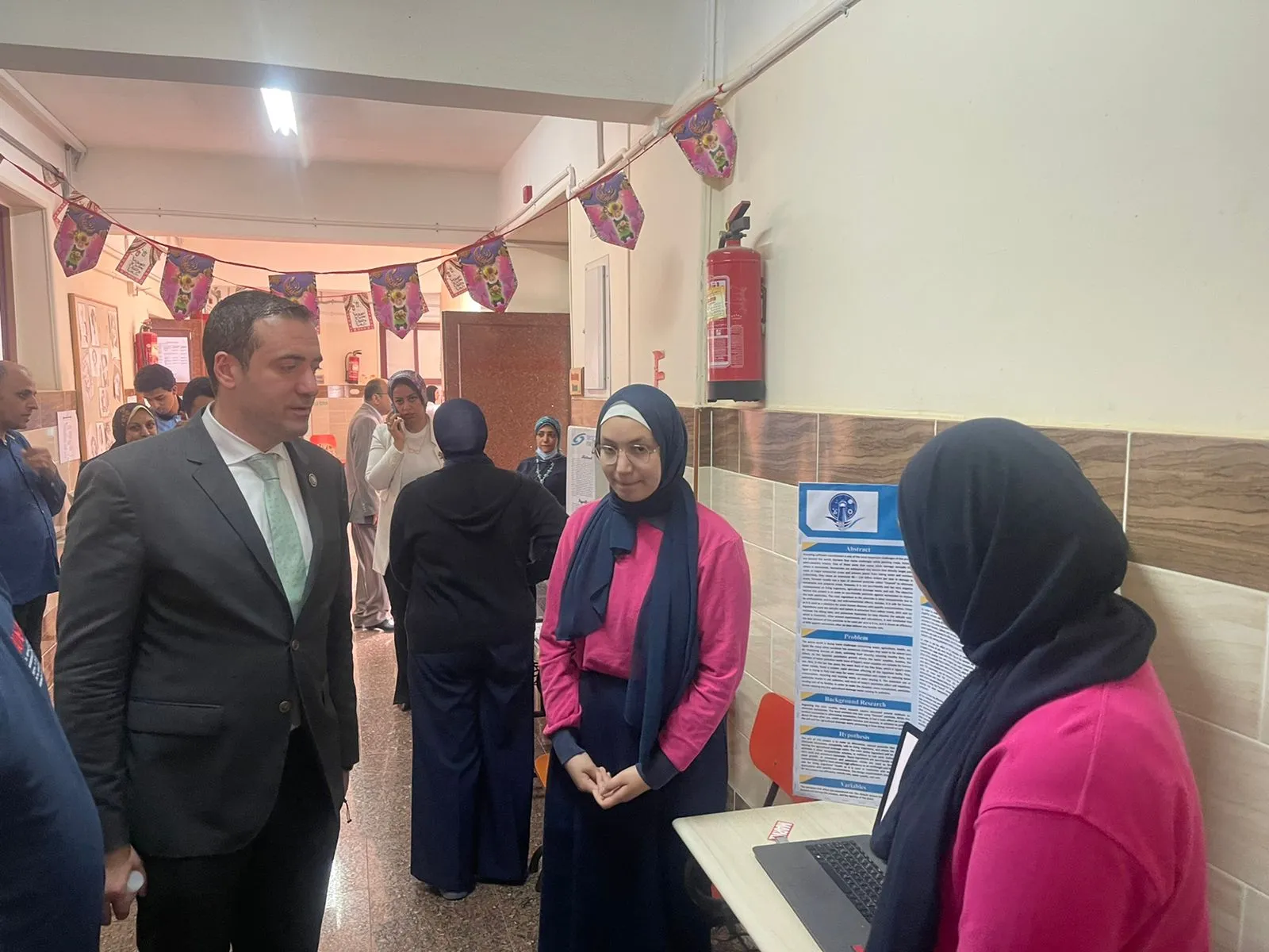 جانب من الزيارة