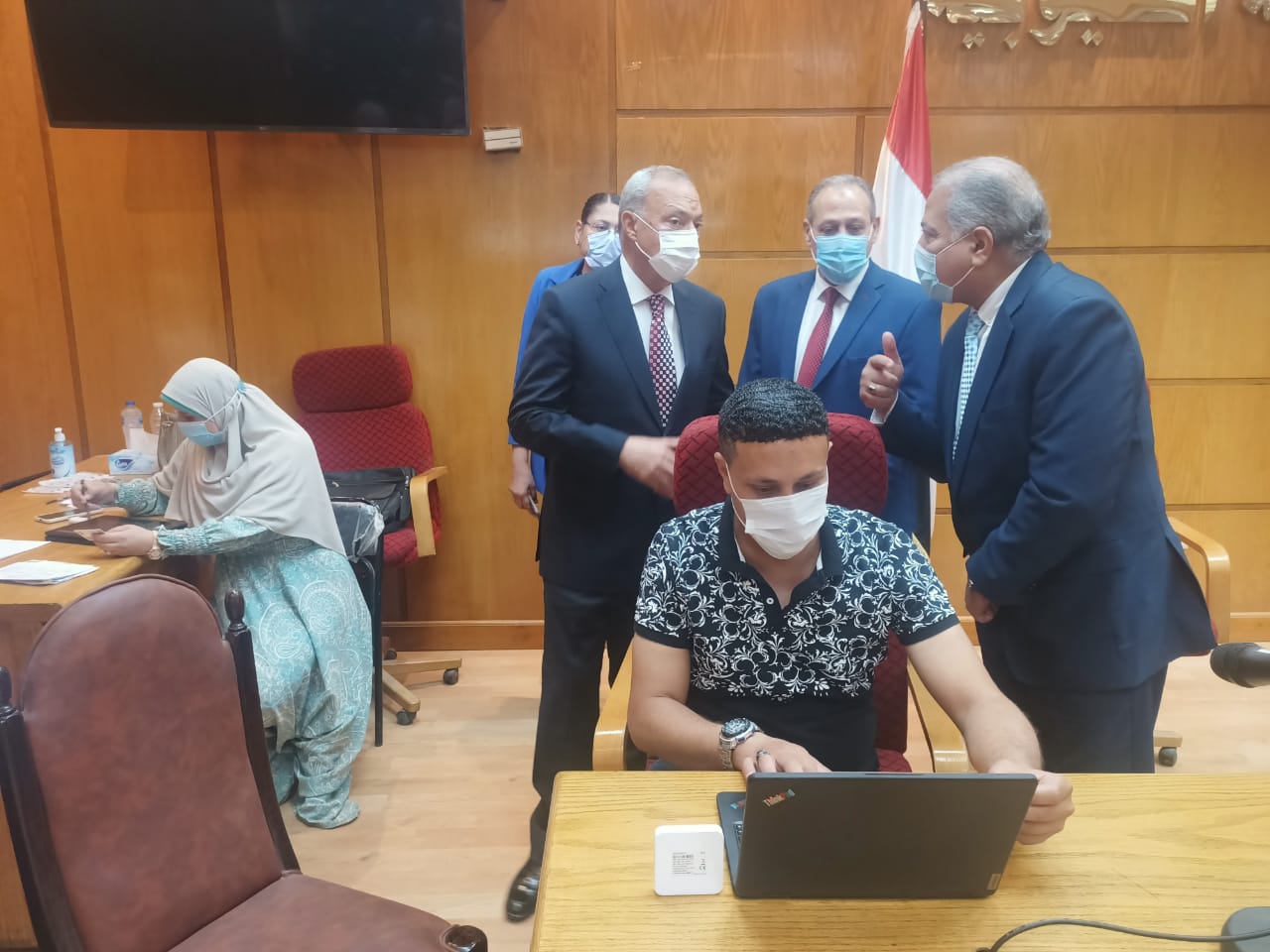 تطعيم كورونا