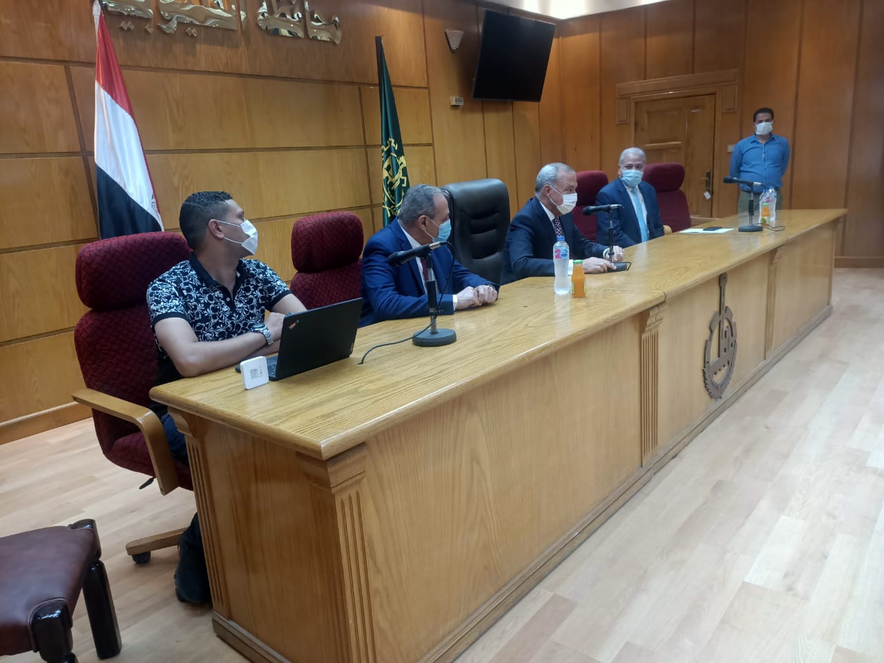 تطعيم كورونا