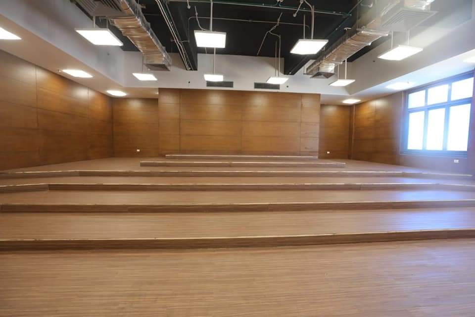 وزير التعليم العالي يتفقد منشآت جامعة بنها الأهلية 