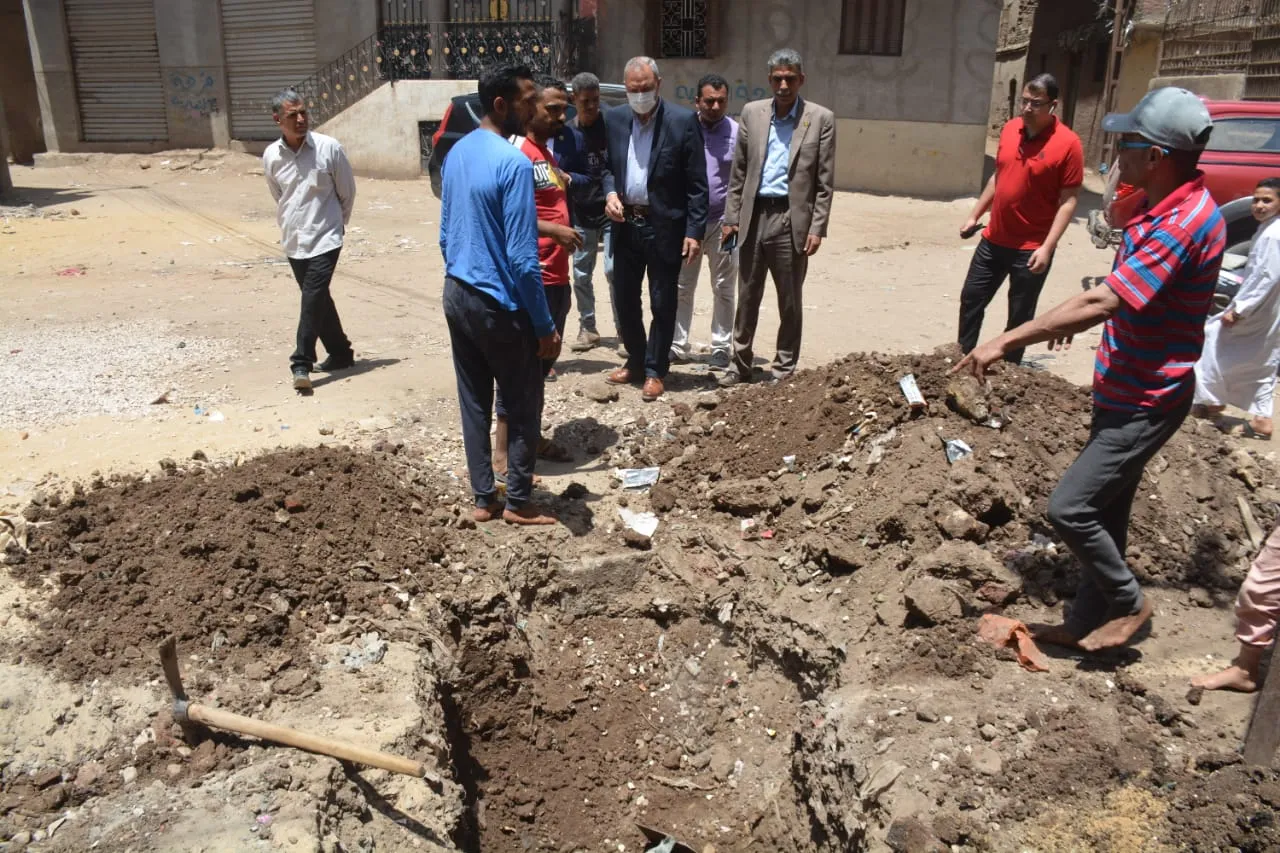 تفقد مشروعات حياة كريمة