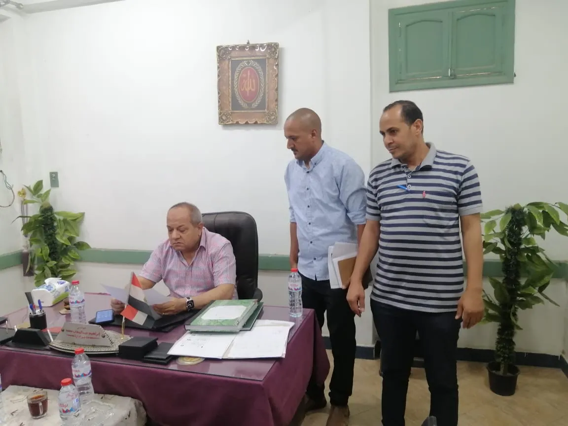 رئيس شركة مصر العليا لتوزيع الكهرباء يتفقد القطاعات المختلفة بقنا 