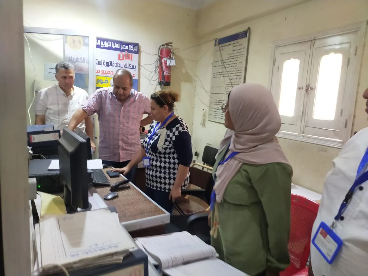 رئيس شركة الكهرباء يتفقد يتفقد المحطات جنوب الأقصر