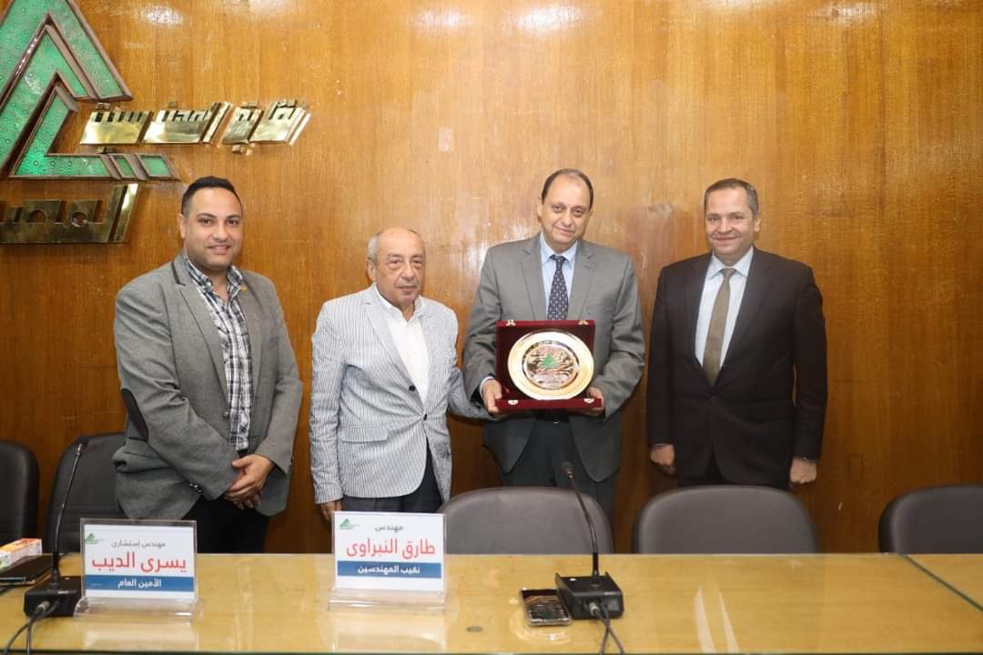 جانب من التكريم