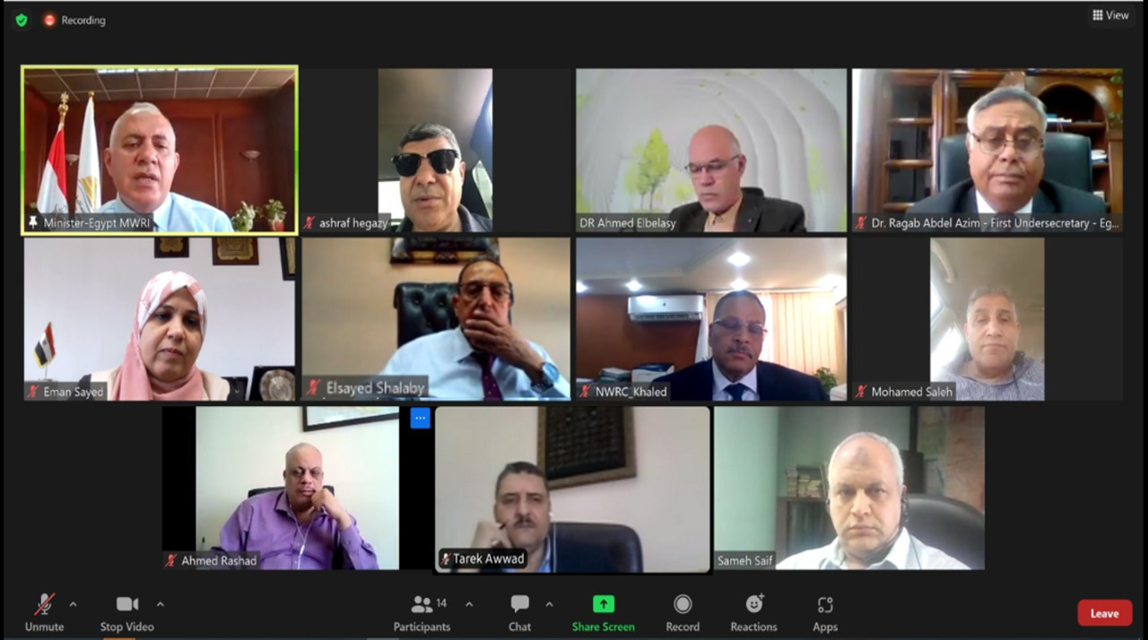 جانب من الاجتماع  