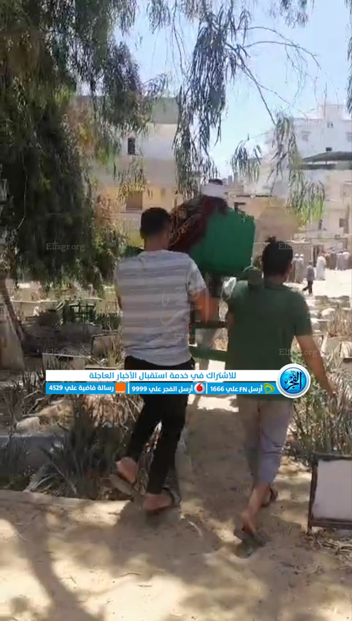 جانب من الجنازة