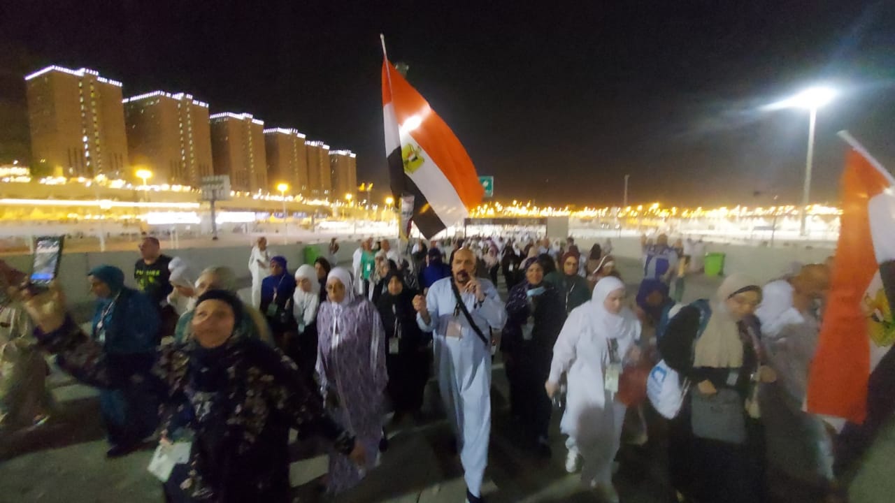 جانب من وفد حجاج الجمعيات الأهلية
