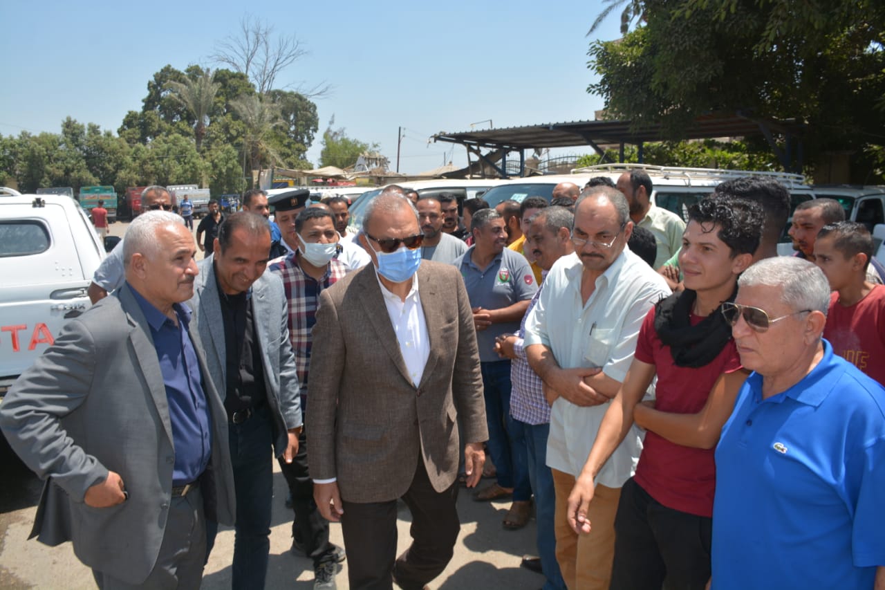 جولة المحافظ