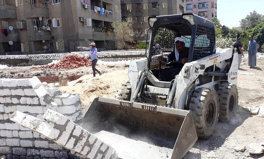 حمله لإزالة التعديات بأسوان 