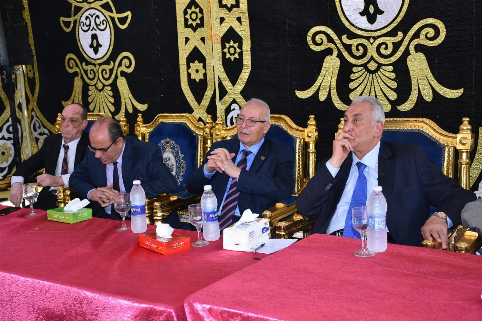 لقاء سامح عاشور بالمحامين