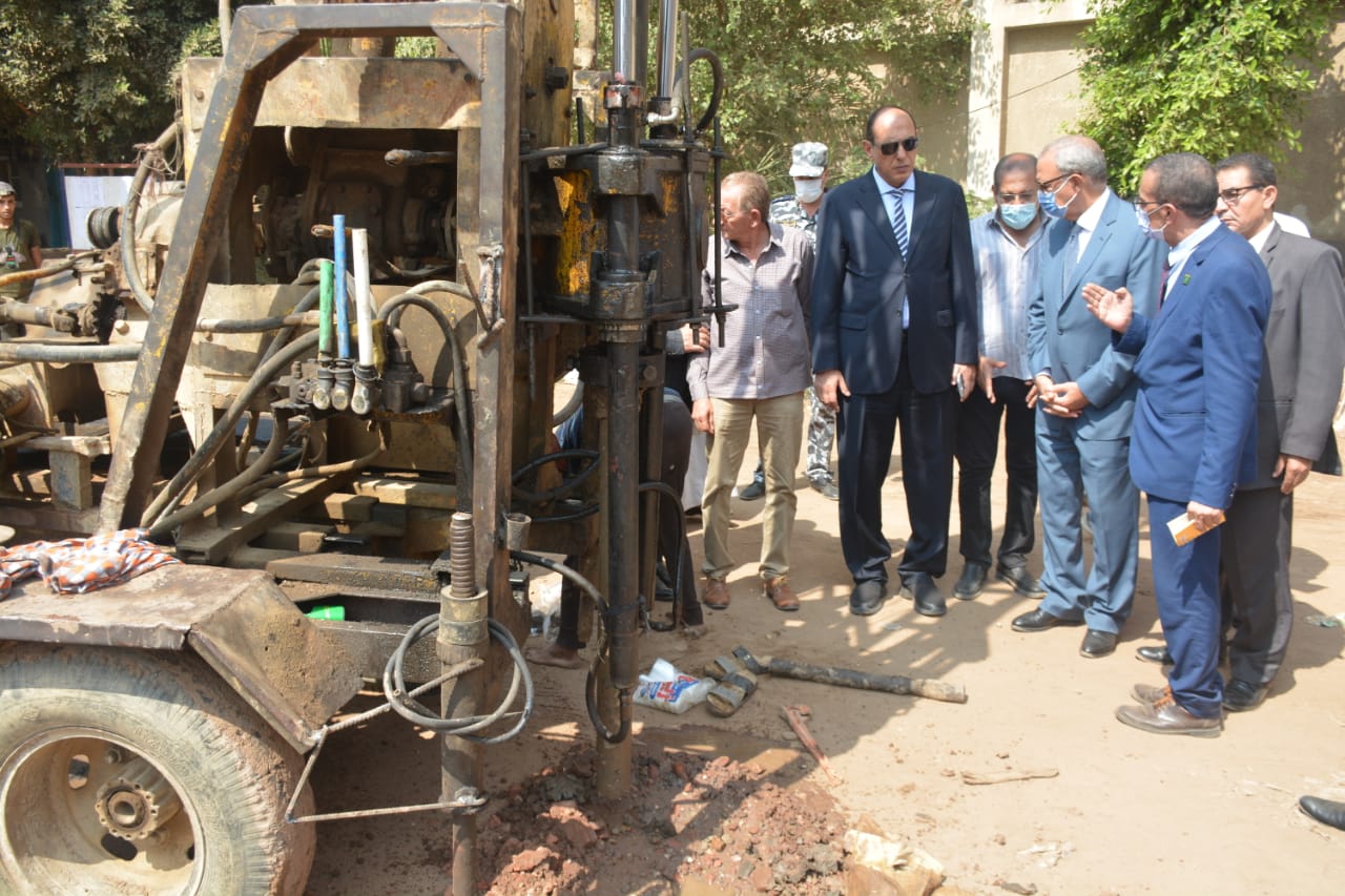 جولة المحافظ