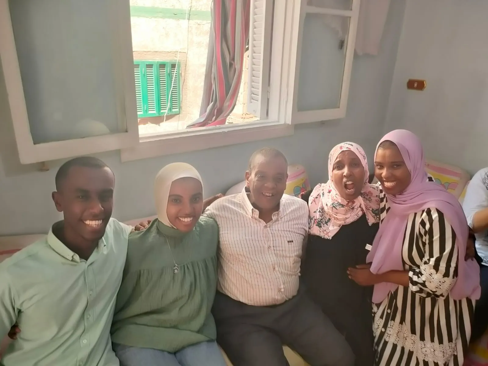 98489d87-c841-4bec-a7e6-f5aa41a0a27d