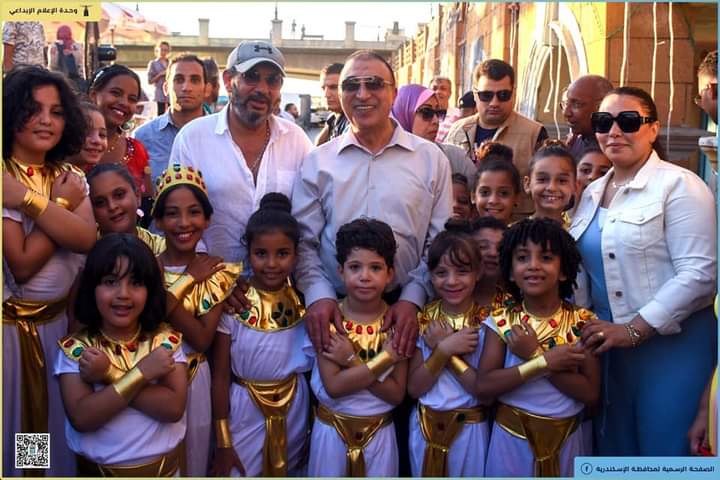 محافظ الإسكندرية 