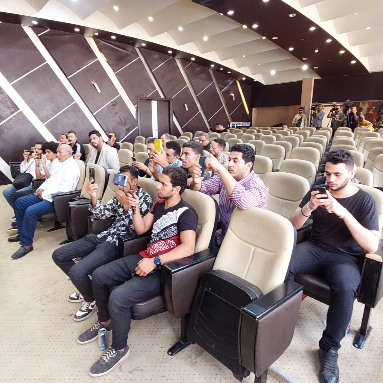 2be425e5-874a-457c-8a24-76e85b300871