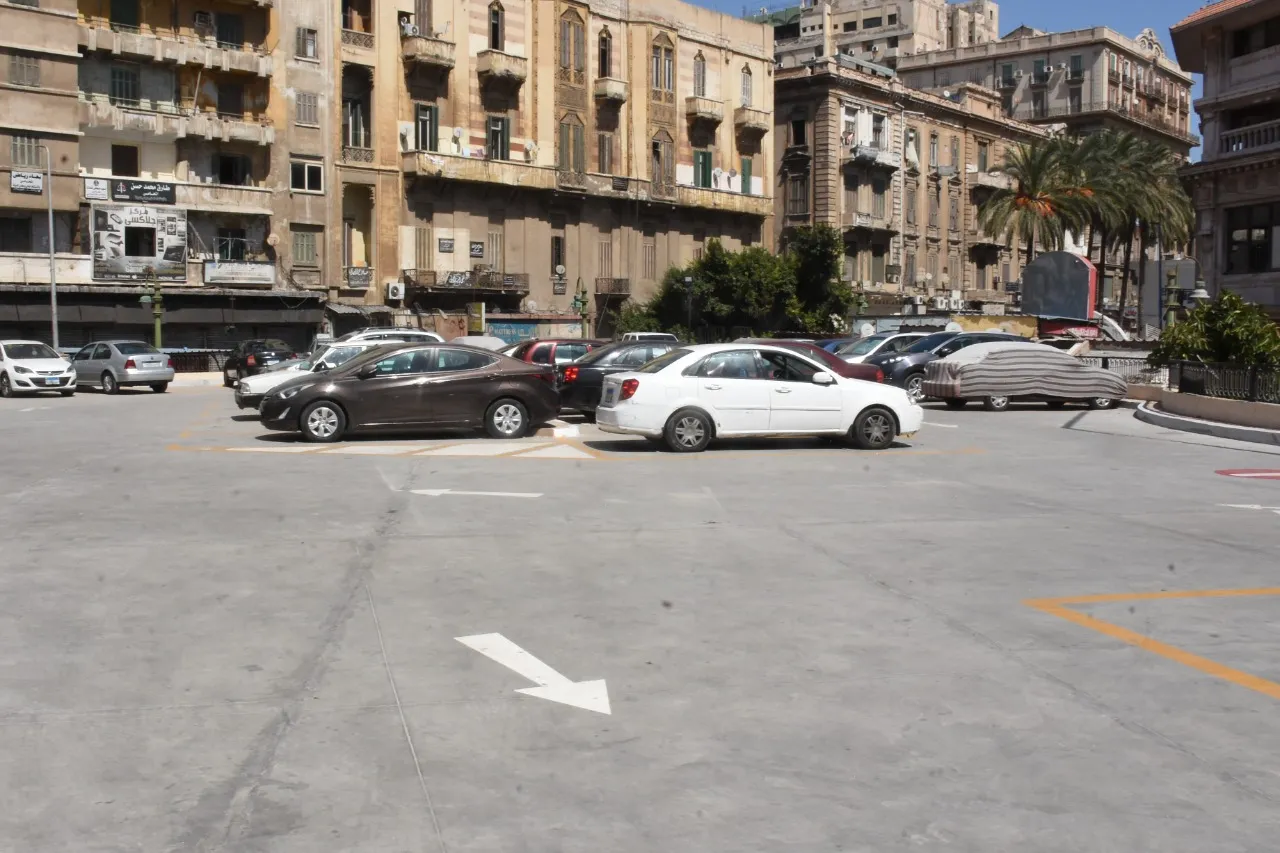 جانب من الافتتاح 