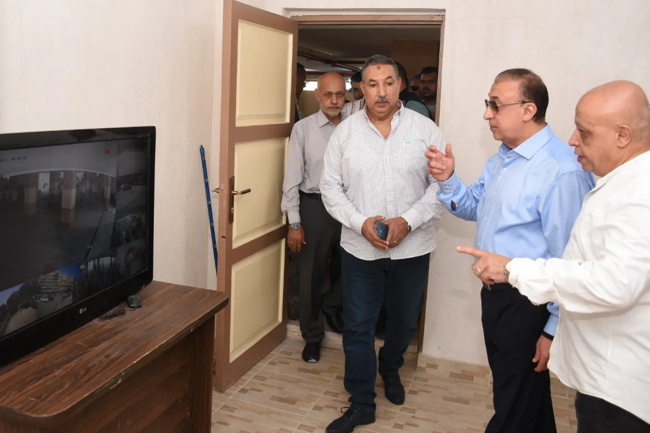 جانب من الافتتاح 