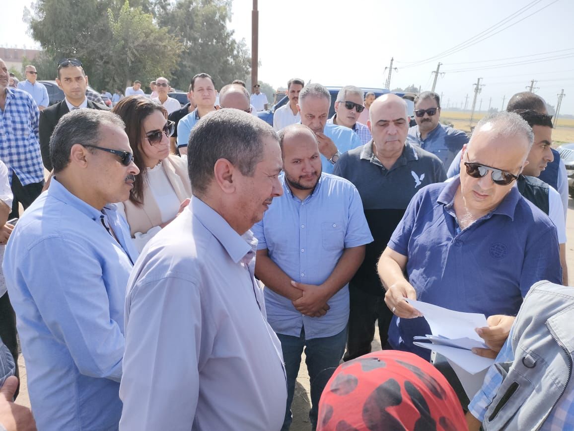 جانب من زيارة وزير الري بمحافظة البحيرة