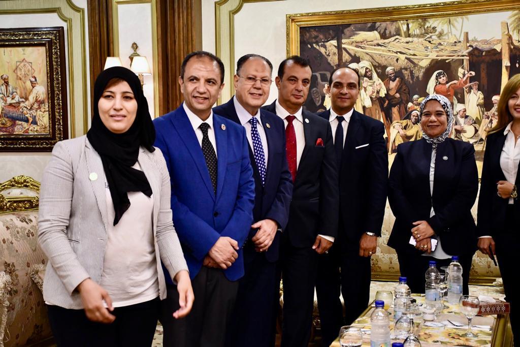 EE3A2510-0DD7-4A8B-97A6-857B3CC349D2