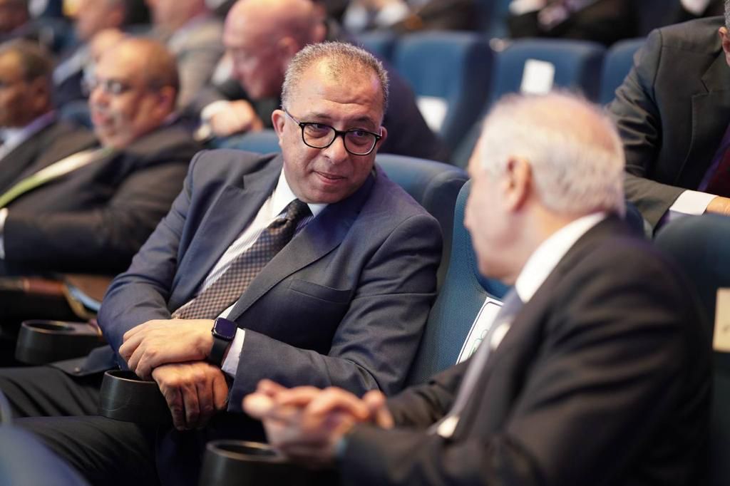 حضور المؤتمر (3)