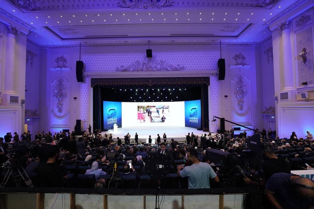 حضور المؤتمر (6)