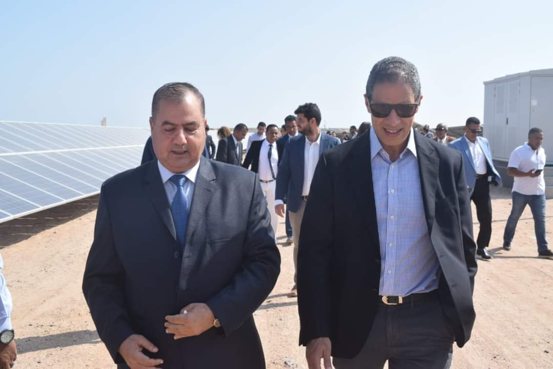 أول محطة طاقة شمسية