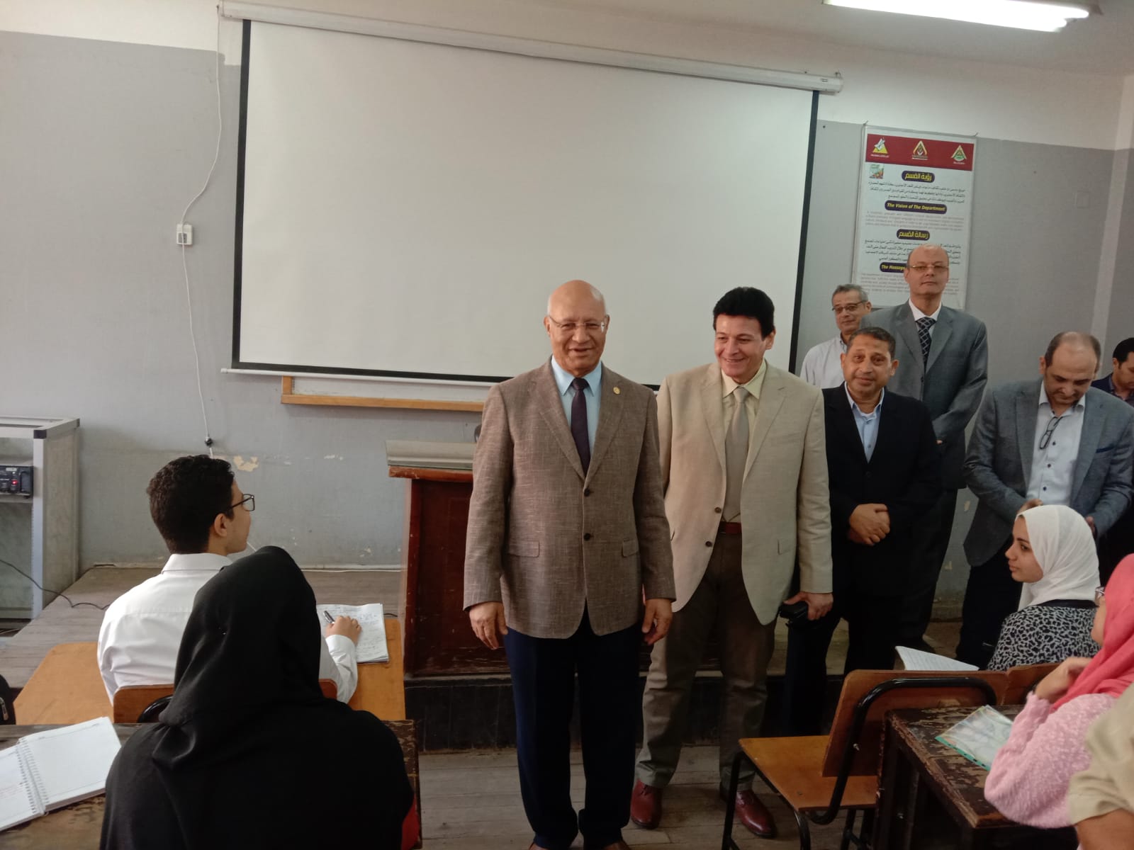 f08a7328-298c-4653-aca7-41c408aa972d