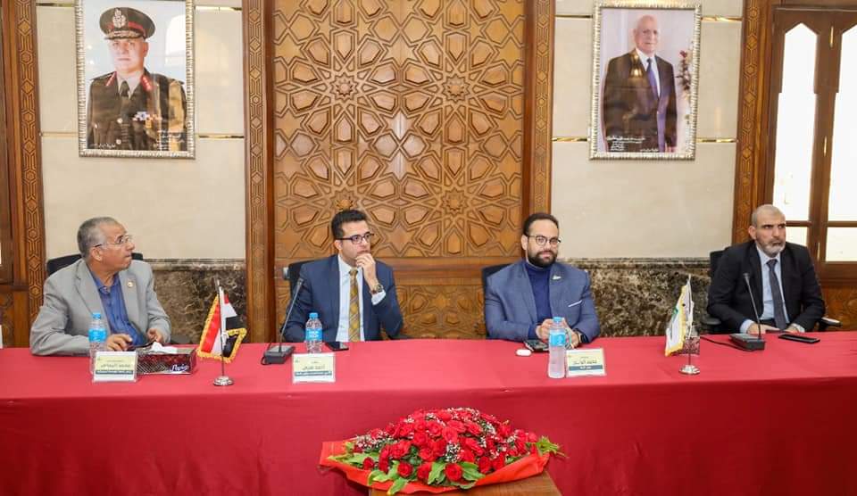 جانب من فاعليات اللقاء