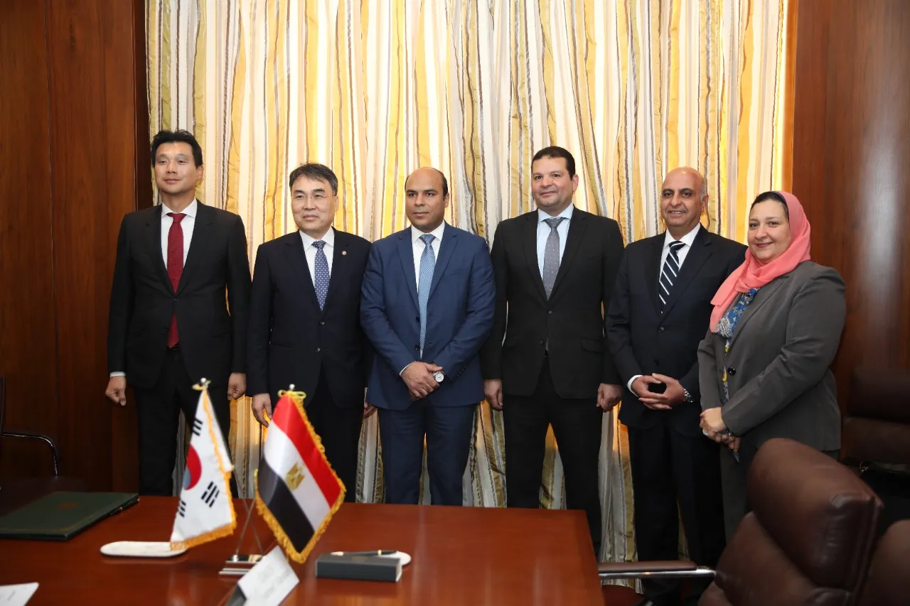 توقيع مذكرة تفاهم بين مصر وكوريا الجنوبية