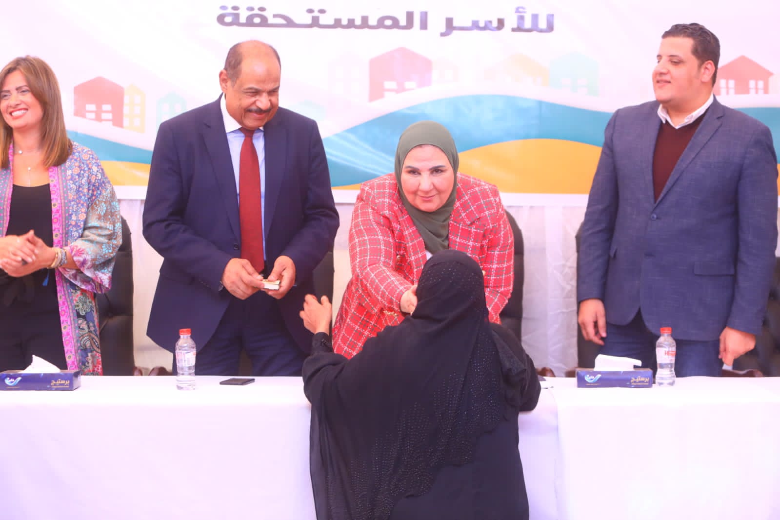 جانب من فاعليات اللقاء