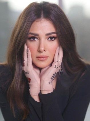 الفنانة دنيا سمير غانم
