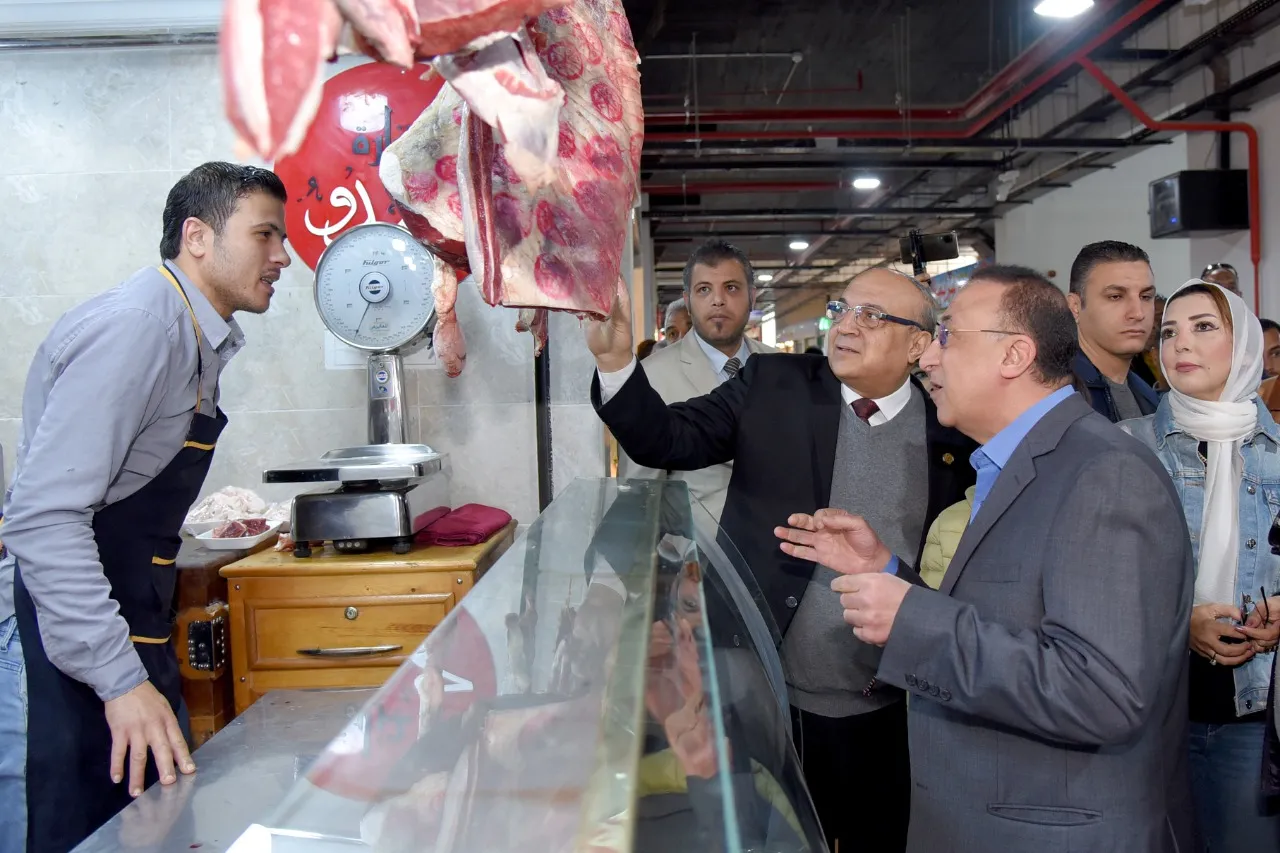 محافظ الاسكندرية