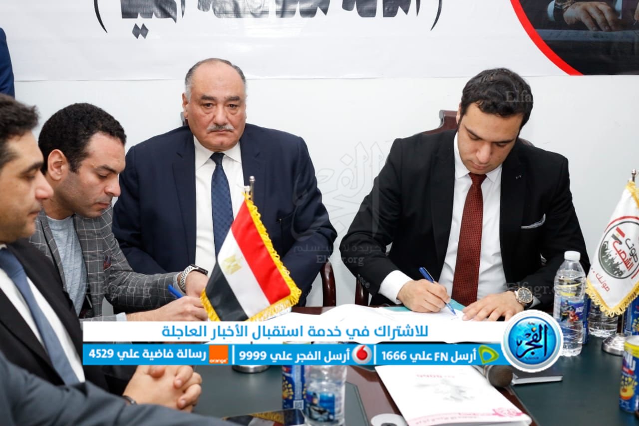 2FB09A26-EA3C-4CBC-A803-6B42D516084E