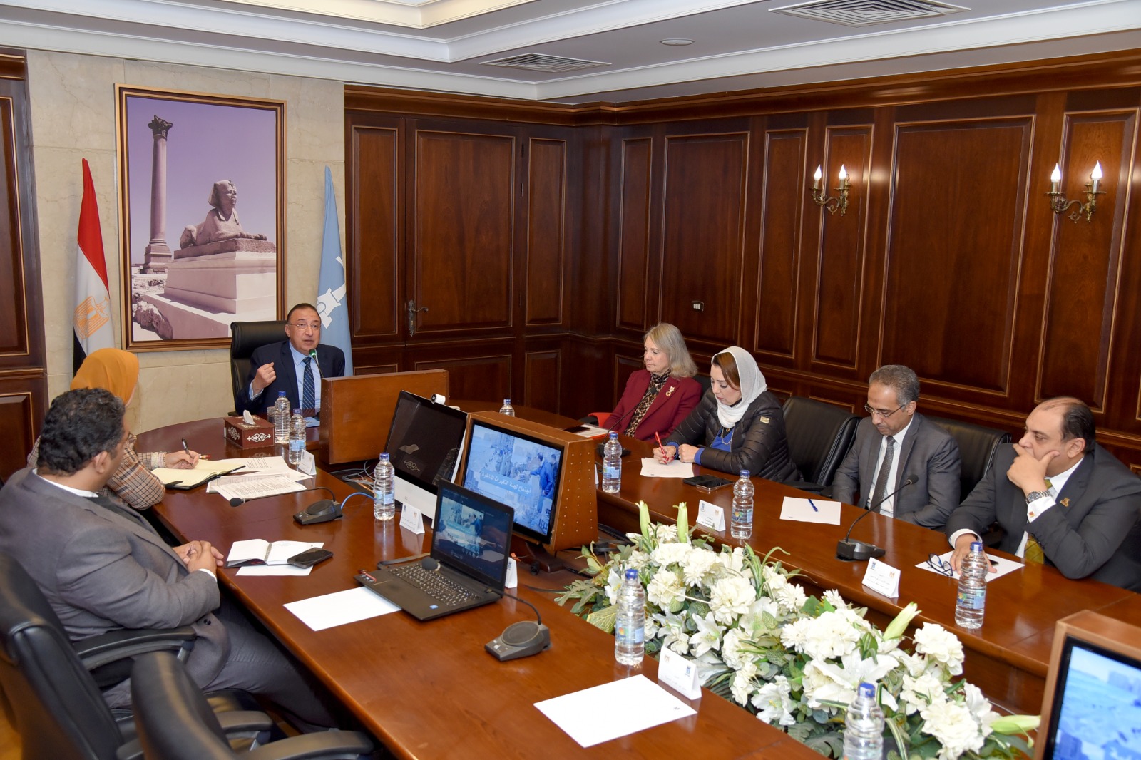 جانب من الاجتماع 