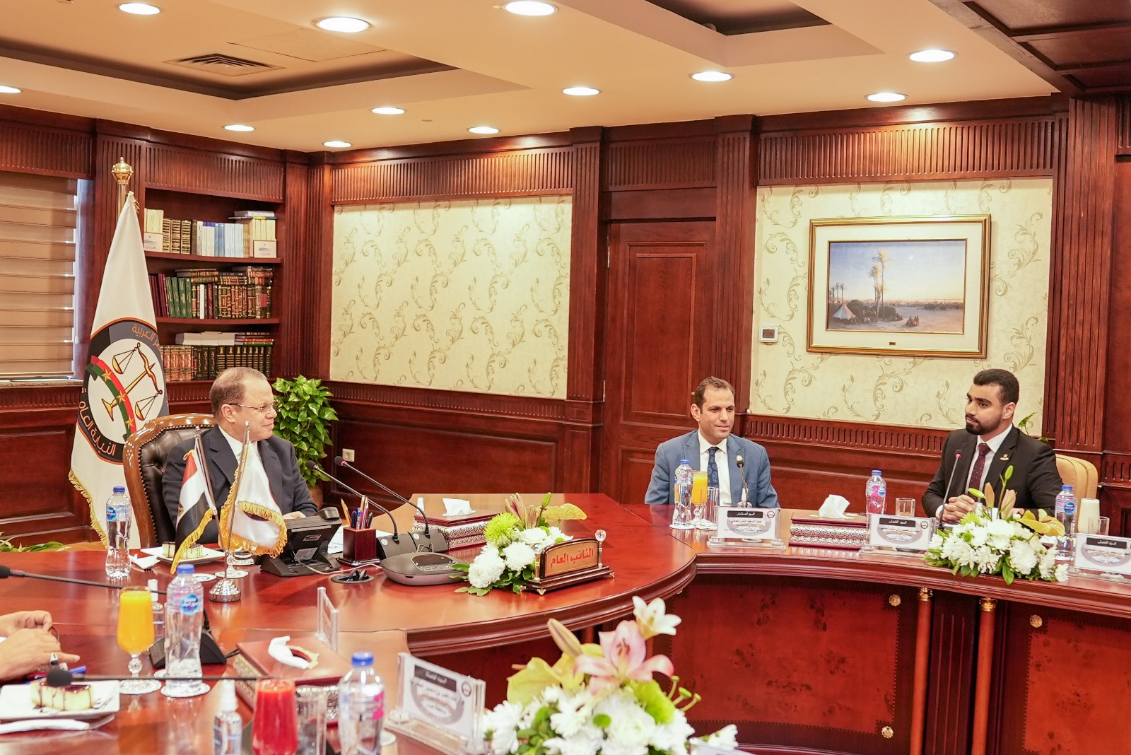 النائبُ العامُّ يلتقي بوفدٍ رفيعِ المستوى 