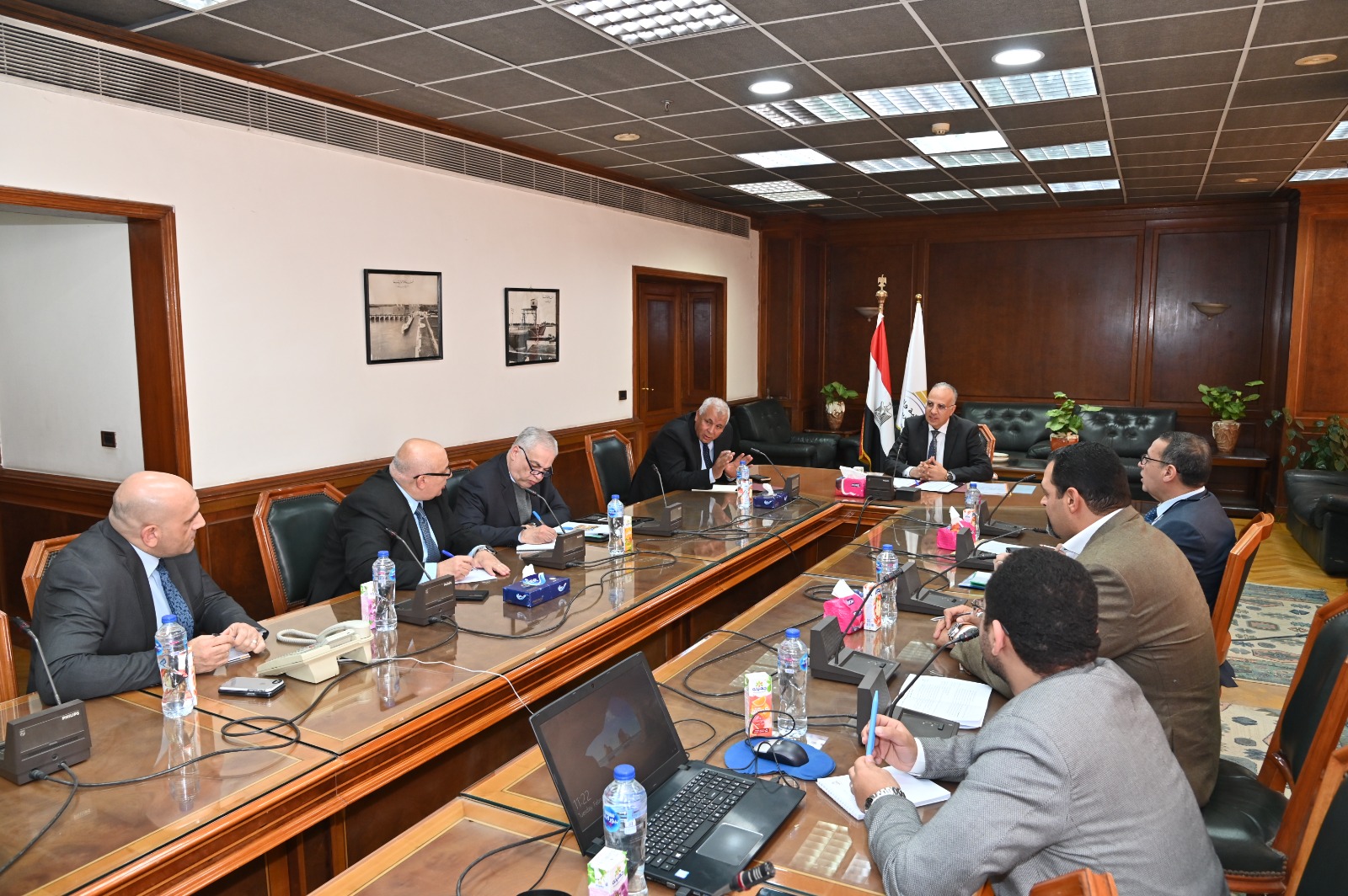 جانب من اللقاء