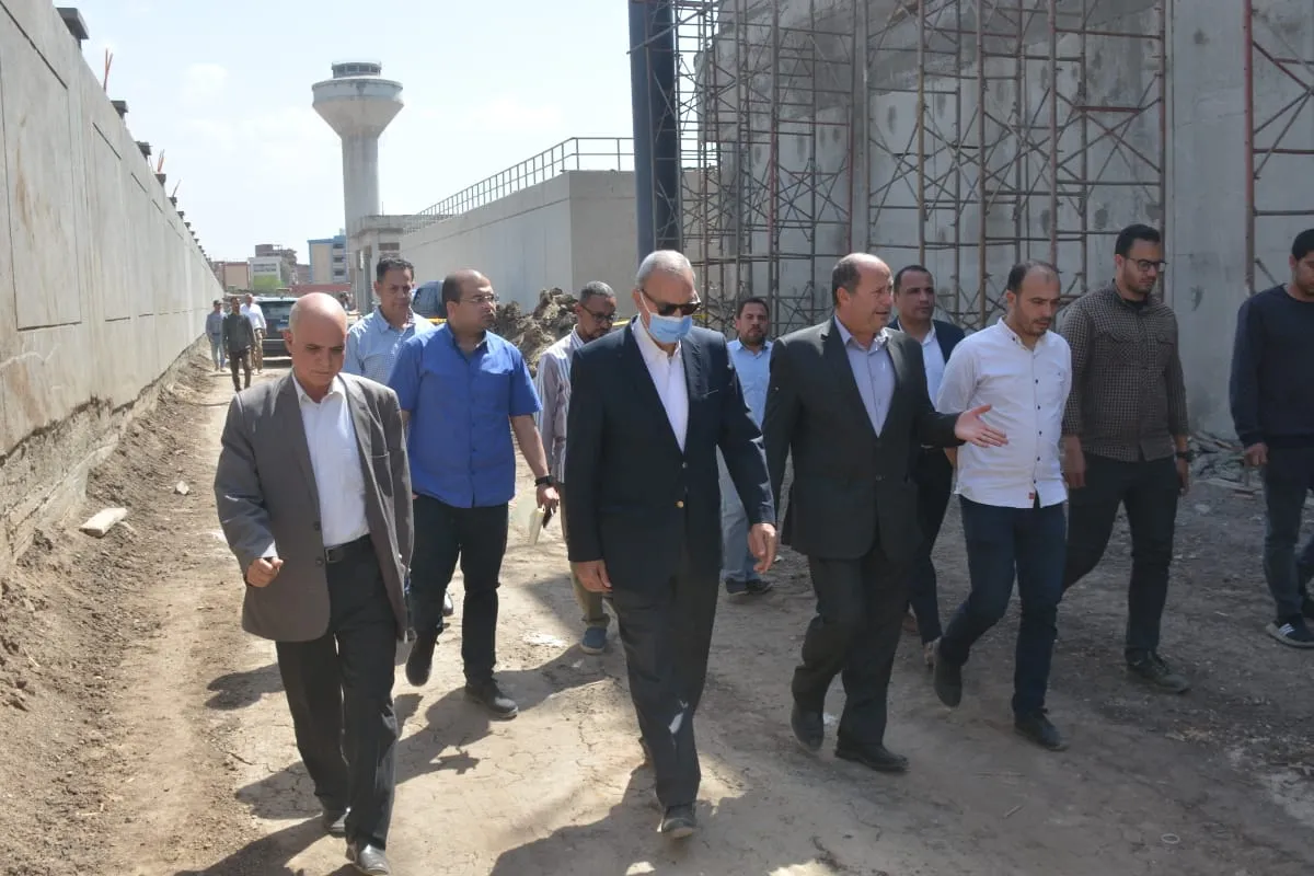 جولة المحافظ