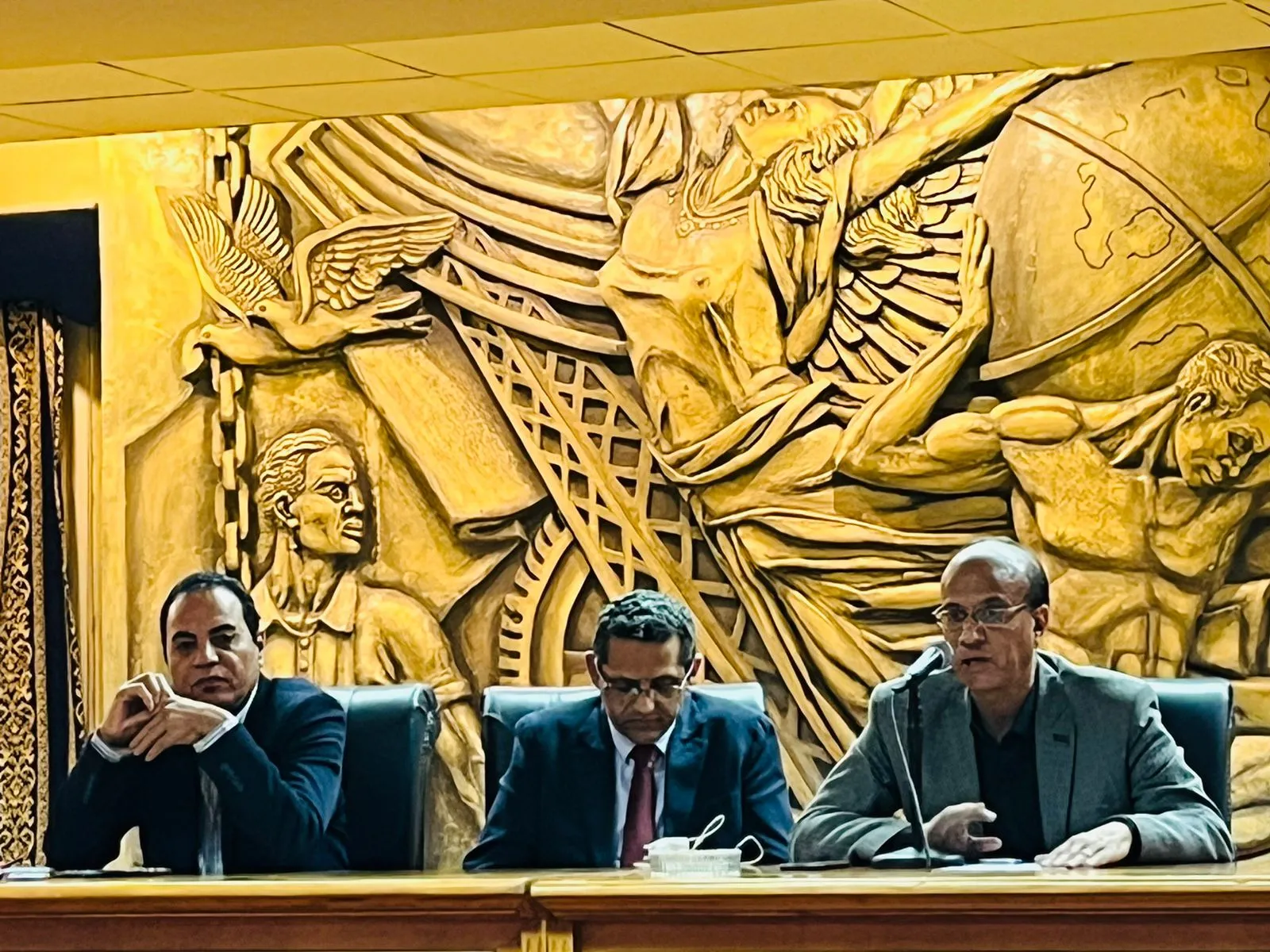 جانب من التأبين