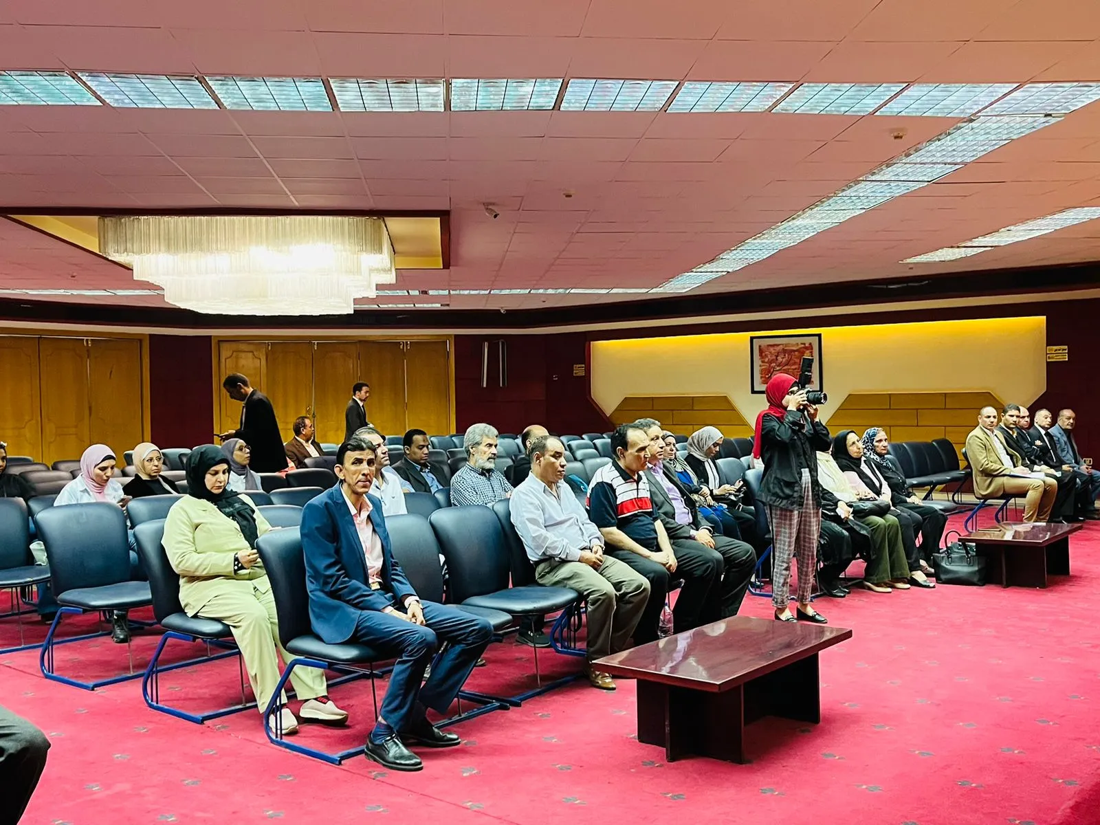 جانب من التأبين