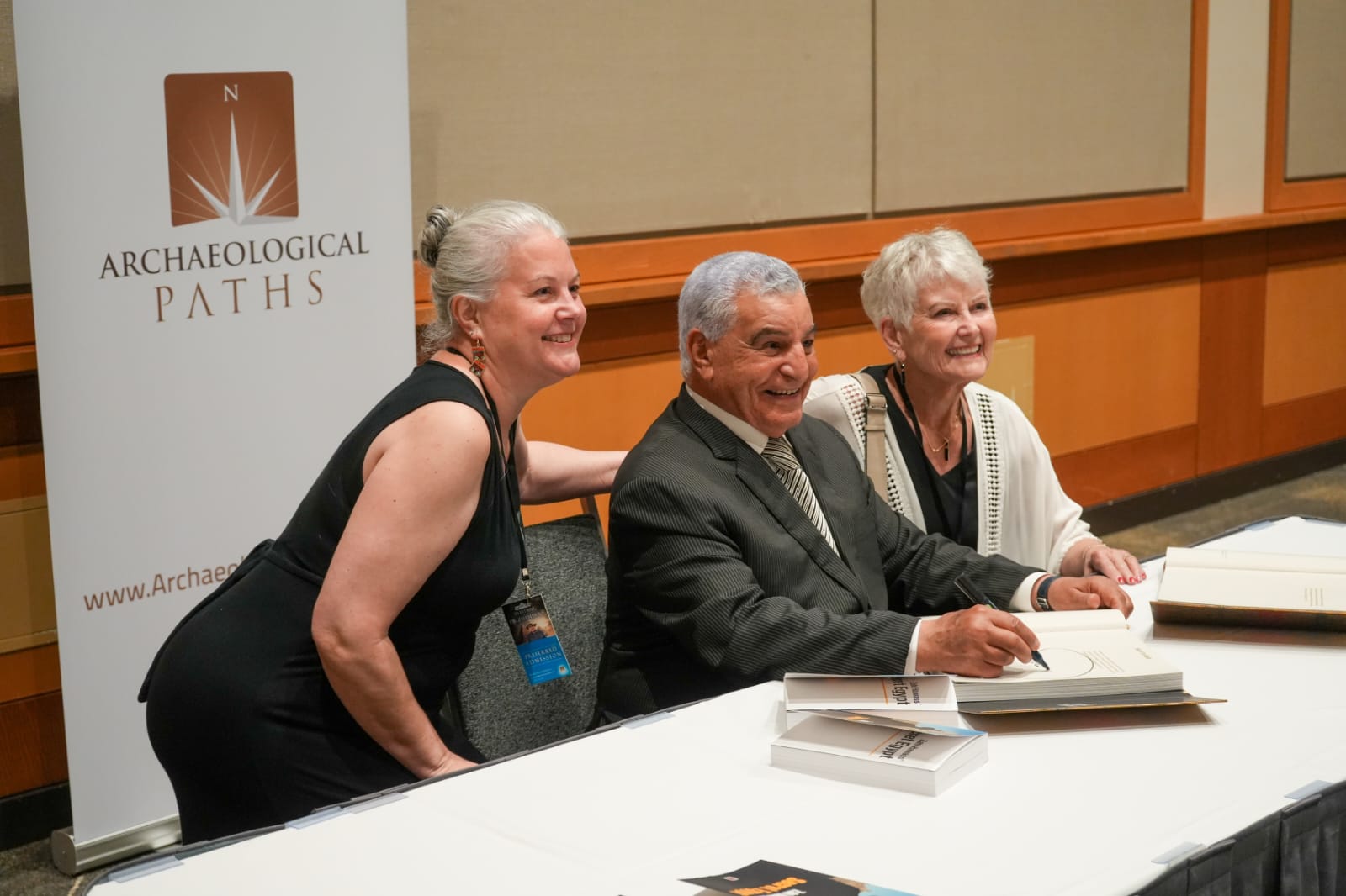 f0f89b50-6918-4ee2-8fb1-d7b2990f3b4e