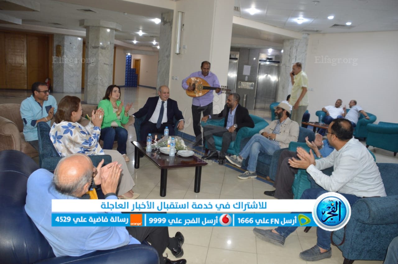 205f60ff-d175-4057-ad34-d47f3697e1b8