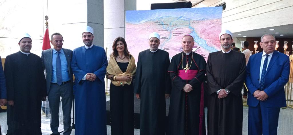 09AD9CDD-C759-46AC-8A46-2D1E1AF4191B