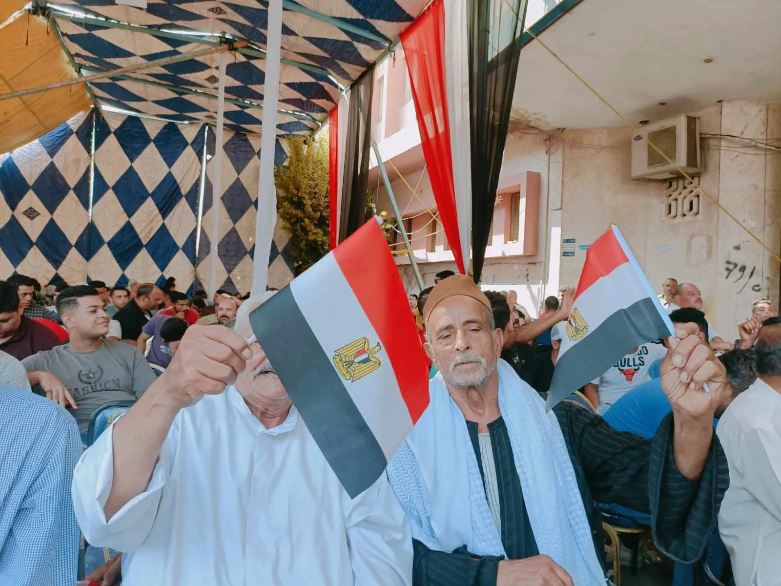 received_681839130539921