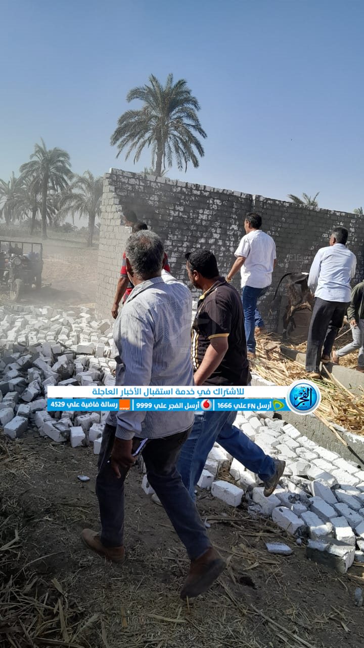 إزالة 4 حالات تعد على أراضٍ زراعية وفك شدة خشبية بـ