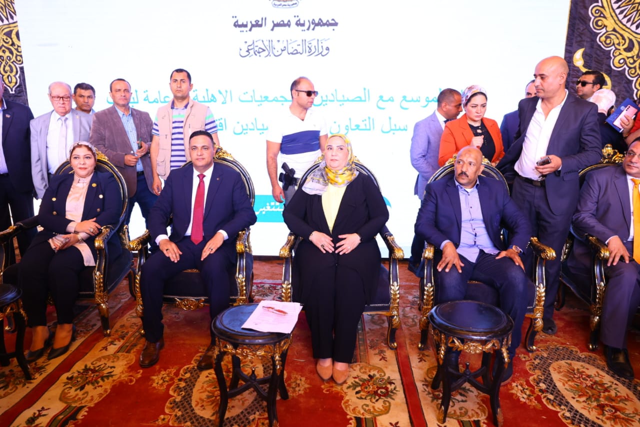 جانب من اللقاء