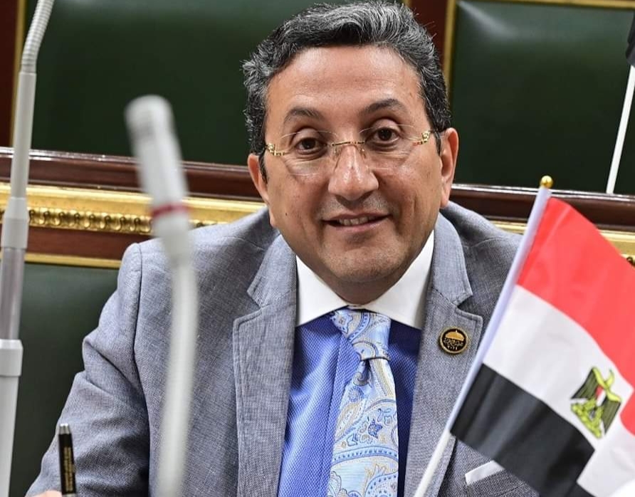 الدكتور إيهاب رمزي