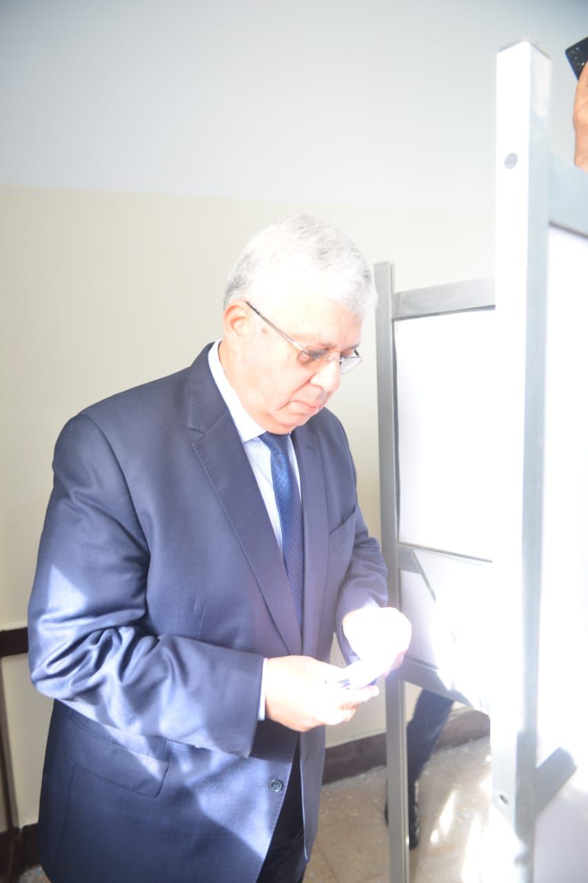 efb6ef18-9ad2-411d-8490-bb24acf98ab3