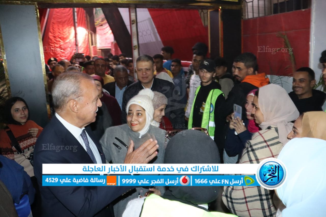 محافظ القليوبية مع الناخبين