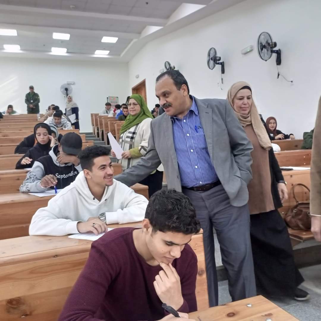 تفقد الامتحانات